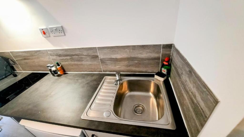 Premier Nottingham Studios - Burford Road ภายนอก รูปภาพ